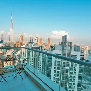  Apartment A C Pearl Holiday Homes - The Loft With Burj Khalifa View